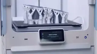 imprimante 3D Ultimaker S6 dans l’atelier MakersLLN à Louvain-la-Neuve