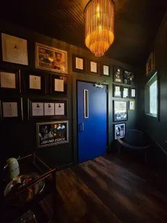 East plaque room door walkthrough
