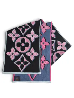Louis Vuitton Escale Giant Pop Monogram Scarf