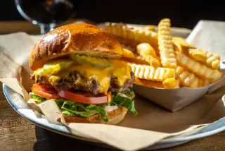 Rivercrest Standard Burger