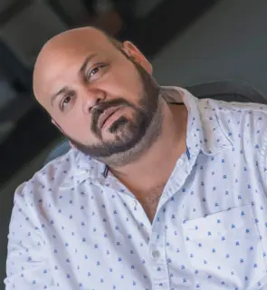 Arq. Roberto Ramírez