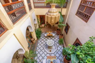 Riad Amalia logo