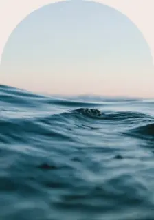 Océan sous les vagues
