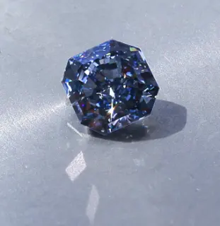 Deep blue diamond