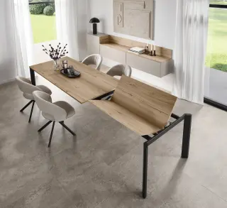 Tische & Stühle