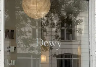 Dewy oesterbro