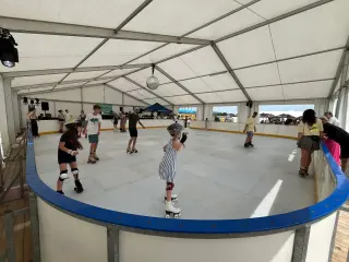 Inline plocha v hale