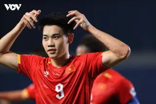 Vết đau Đình Bắc và hệ lụy quá tải tại ĐT Việt Nam | OK9