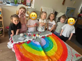 To celebrate Pride Month, the children at Bridge Street have been making their own rainbows and talking about love and supporting the people in our community 🌈🏳️‍🌈❤️