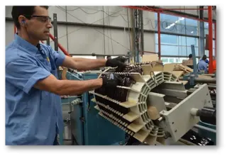 Reparación de transformdor. JG Electric ofrece el servicio de reparación de tranformadores y es presentante del fabricante Rymel en Costa Rica.