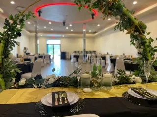 Jerkhut's Large Celebration's room